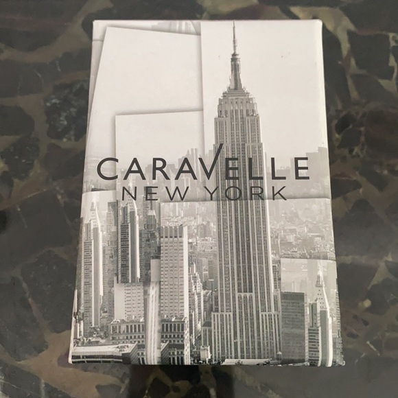 Caravelle NY watch - Picture 3 of 3
